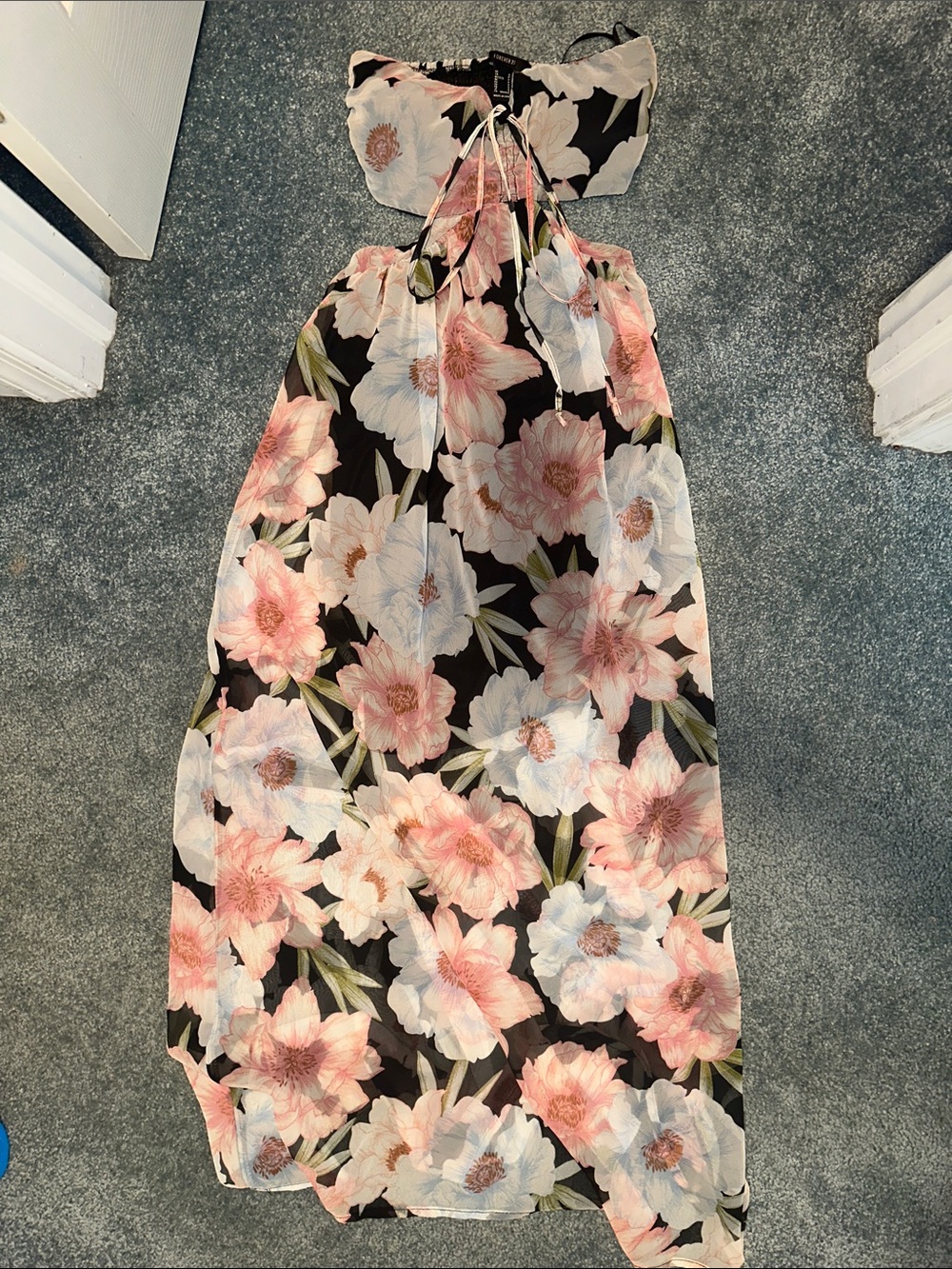 Bra-Free Floral Maxi Dress
